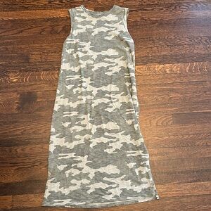 Long camo cover up / dress cute and like new